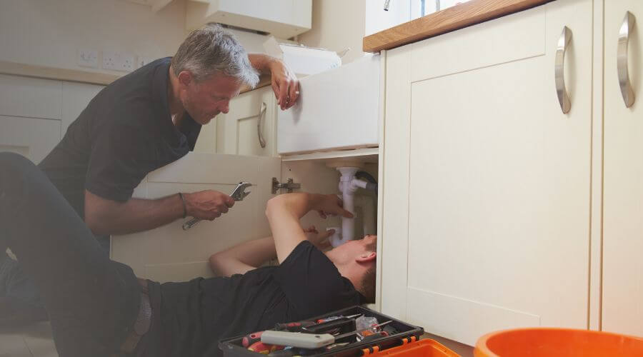 Professional burst pipe repair services in Middletown, IL